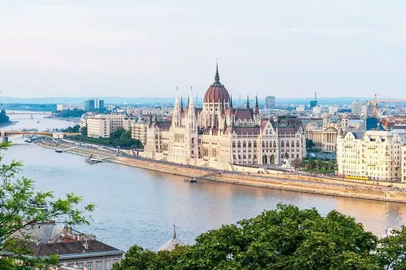 eSIM Венгрия